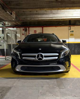 MERCEDES-BENZ GLA 200 1.6 CGI VISION BLACK EDITION 16V TURBO GASOLINA 4P AUTOMÁTICO